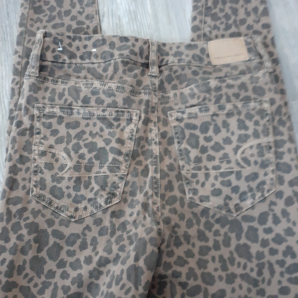 American Eagle Curvy Super High Rise Jeggings - Picture 6 of 8